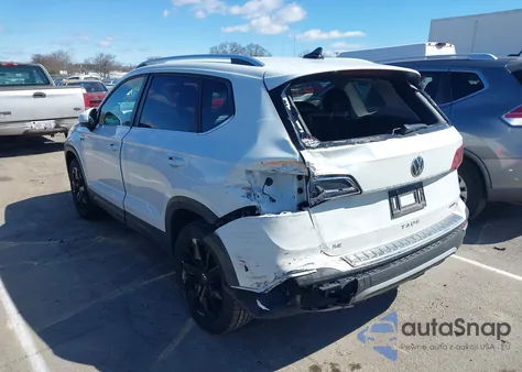 2022 Volkswagen Taos 1.5T Se из США, поврежденный, VIN 3VVYX7B26NM043768